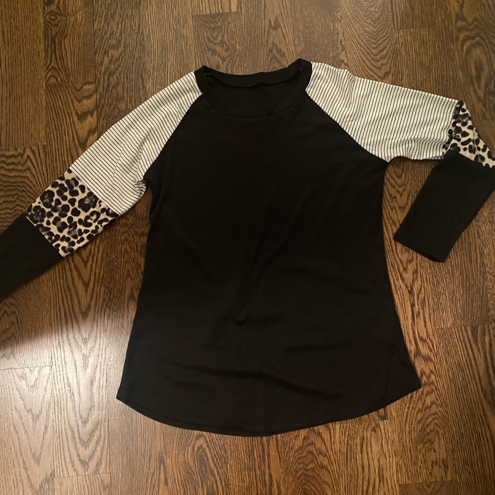 Boutique Shirt-NWOT